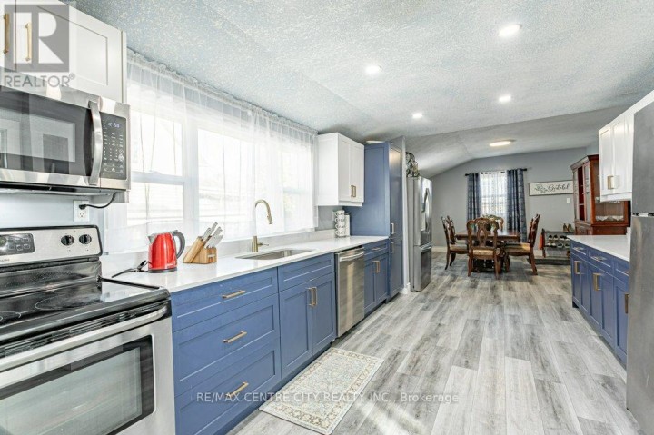 Photo 15 at 52 Princess Avenue, St. Thomas