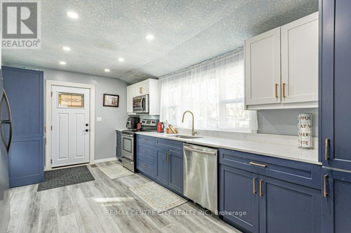 Photo 17 at 52 Princess Avenue, St. Thomas