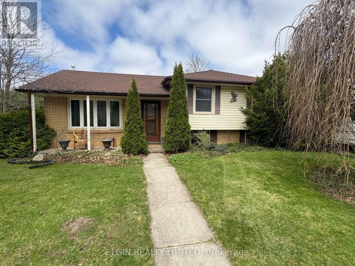 Photo 1 at 14 Glanworth Avenue, St. Thomas