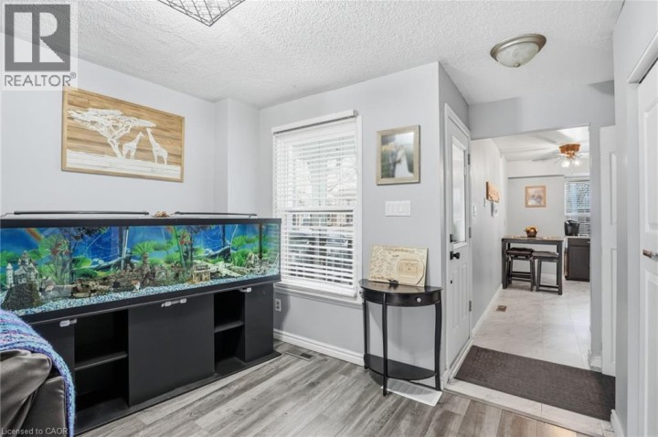 Photo 14 at 16 Enfield Crescent, Brantwood Park, Brantford