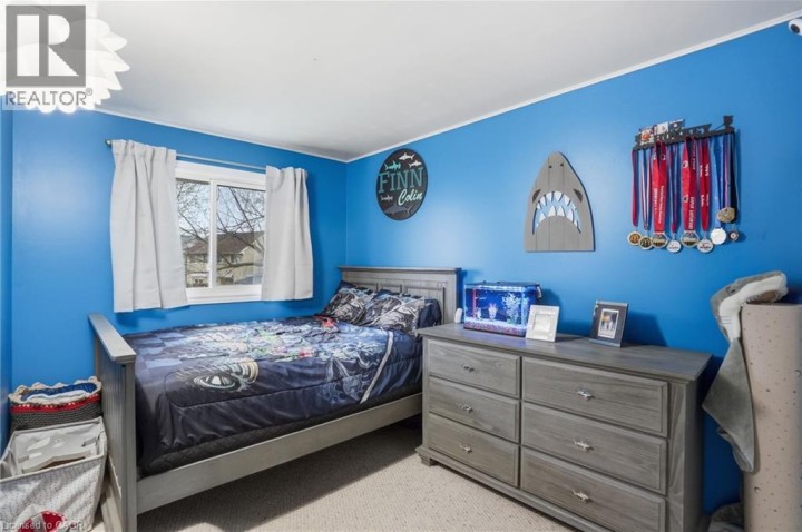 Photo 22 at 16 Enfield Crescent, Brantwood Park, Brantford