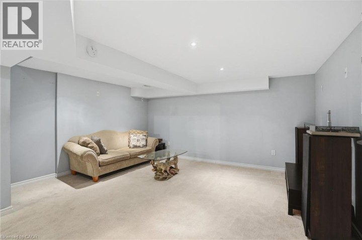 Photo 27 at 16 Enfield Crescent, Brantwood Park, Brantford