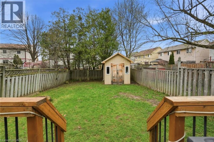 Photo 34 at 16 Enfield Crescent, Brantwood Park, Brantford