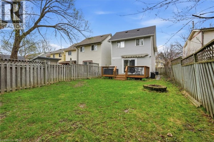 Photo 36 at 16 Enfield Crescent, Brantwood Park, Brantford