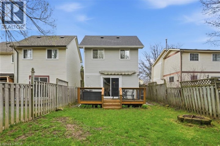 Photo 37 at 16 Enfield Crescent, Brantwood Park, Brantford