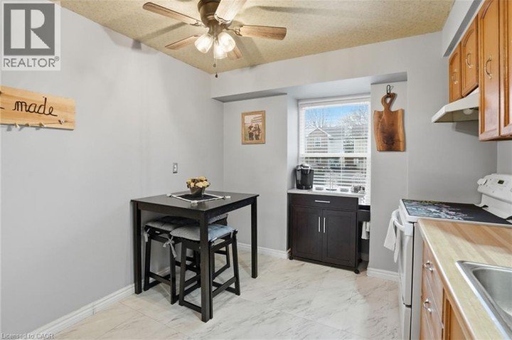 Photo 5 at 16 Enfield Crescent, Brantwood Park, Brantford