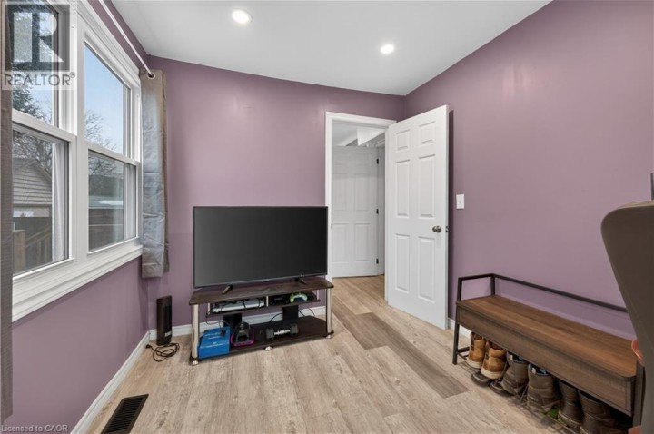 Photo 34 at 149 Elgin Street, East Ward, Brantford