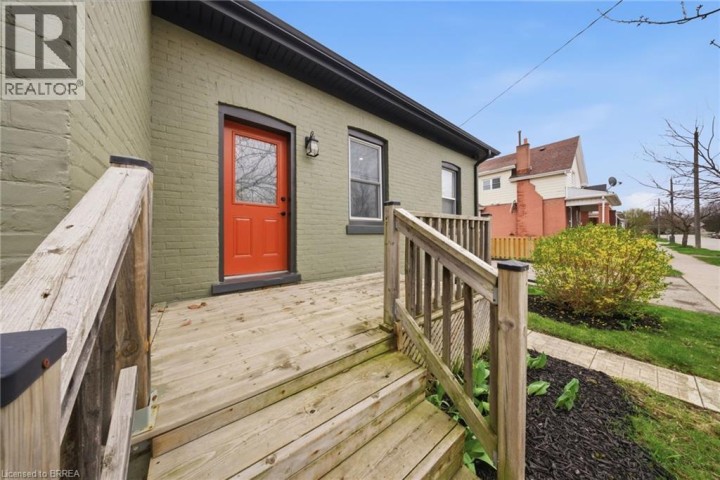 Photo 15 at 62 Walnut Street, Old West Brant, Brantford