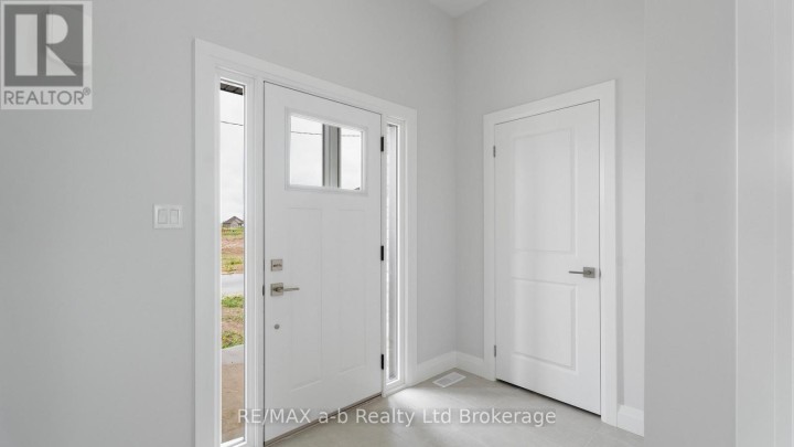 Photo 2 at 99 Cayley Street, Norwich Town, Norwich