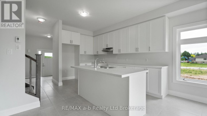 Photo 4 at 99 Cayley Street, Norwich Town, Norwich