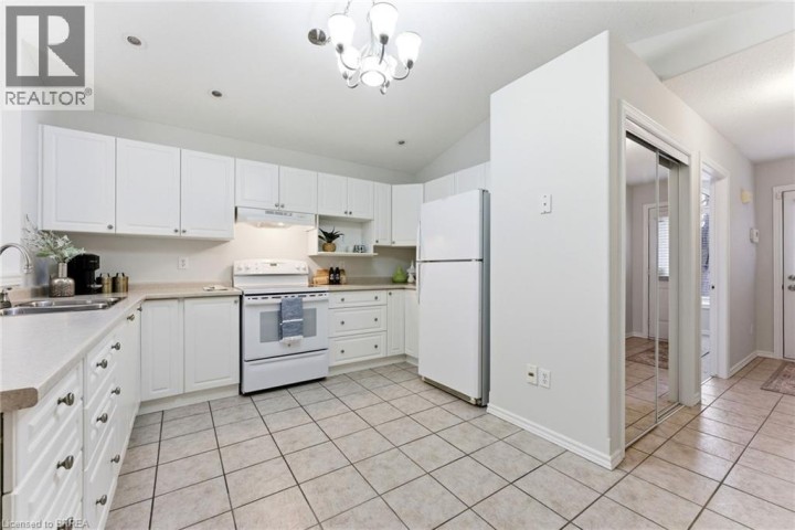 Photo 11 at 11 - 73 Morton Avenue, North Park / Wood St., Brantford