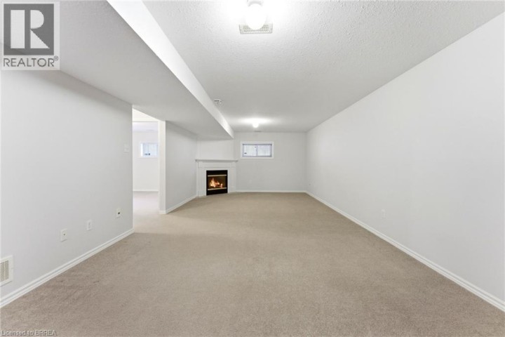 Photo 24 at 11 - 73 Morton Avenue, North Park / Wood St., Brantford