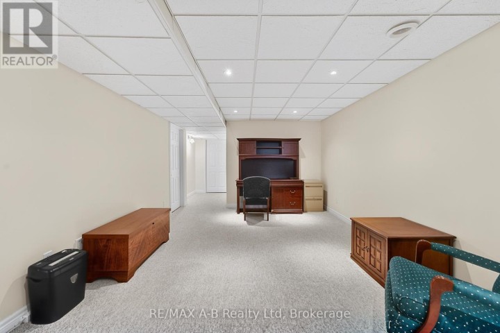 Photo 20 at 23 - 24 Griffiths Drive, Innerkip (Paris), Woodstock