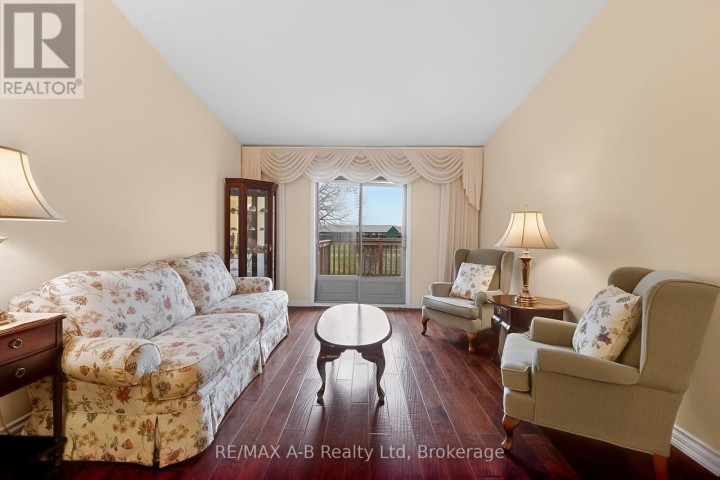 Photo 9 at 23 - 24 Griffiths Drive, Innerkip (Paris), Woodstock