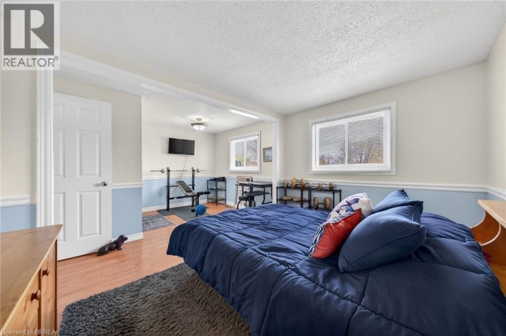 Photo 16 at 34 Enfield Crescent, Brantwood Park, Brantford