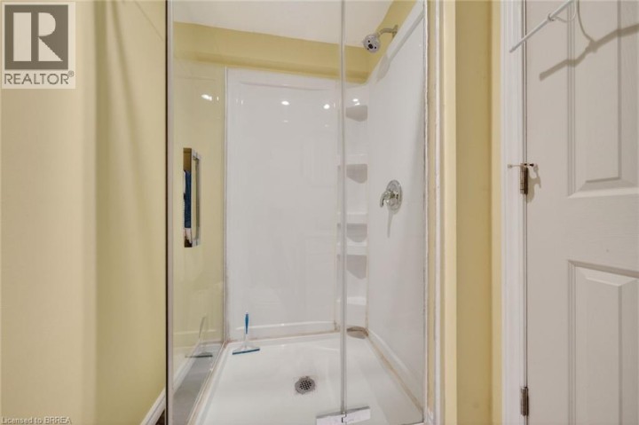 Photo 21 at 34 Enfield Crescent, Brantwood Park, Brantford