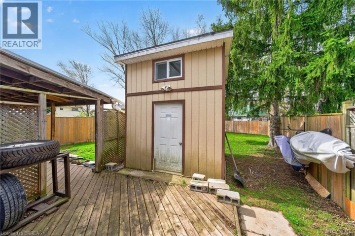 Photo 26 at 34 Enfield Crescent, Brantwood Park, Brantford