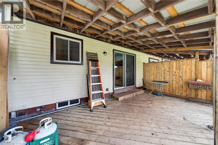 Photo 29 at 34 Enfield Crescent, Brantwood Park, Brantford