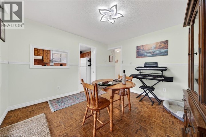 Photo 9 at 34 Enfield Crescent, Brantwood Park, Brantford