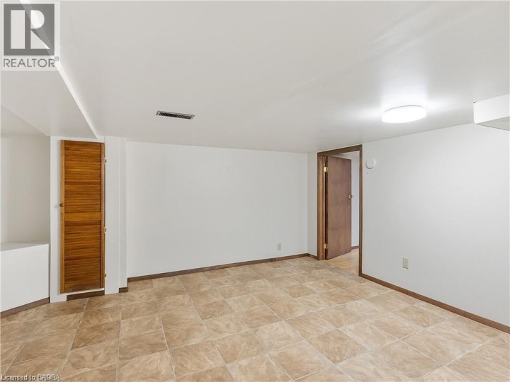 Photo 10 at 49 Mintern Avenue, Eagle Place East, Brantford