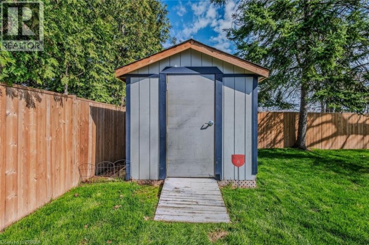 Photo 7 at 27 Allanton Boulevard, Fairview / Greenbrier, Brantford