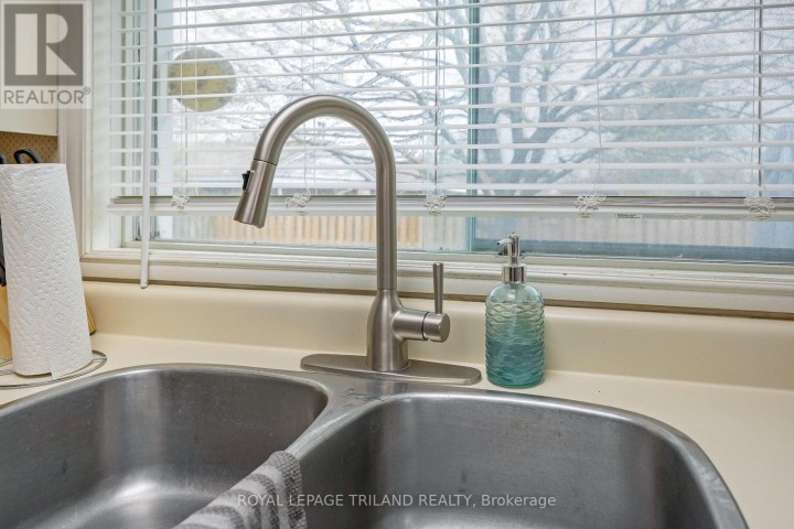 Photo 16 at 570 Elm Street, St. Thomas