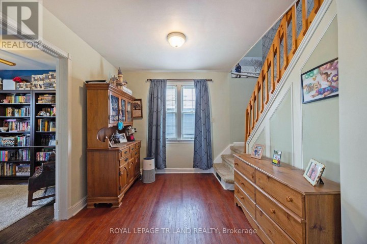 Photo 8 at 570 Elm Street, St. Thomas