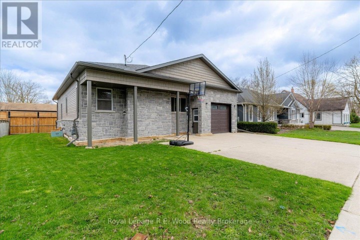 Photo 21 at 44 N Stover Street, Norwich Town, Norwich