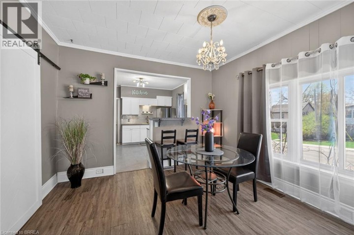 Photo 16 at 27 High Street, Terrace Hill, Brantford