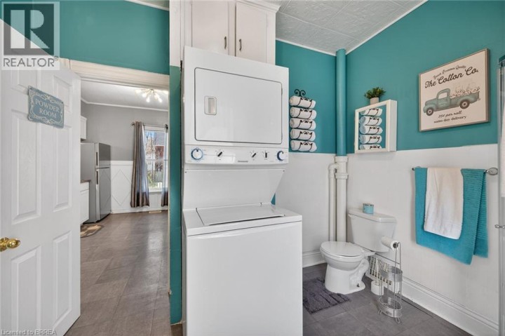 Photo 29 at 27 High Street, Terrace Hill, Brantford