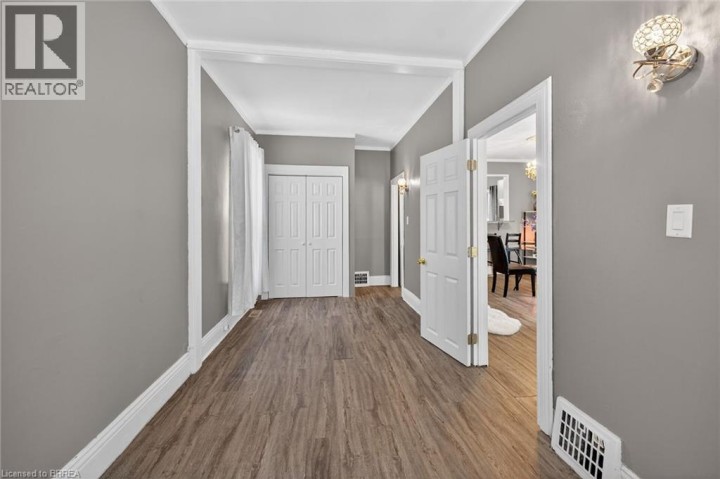 Photo 33 at 27 High Street, Terrace Hill, Brantford