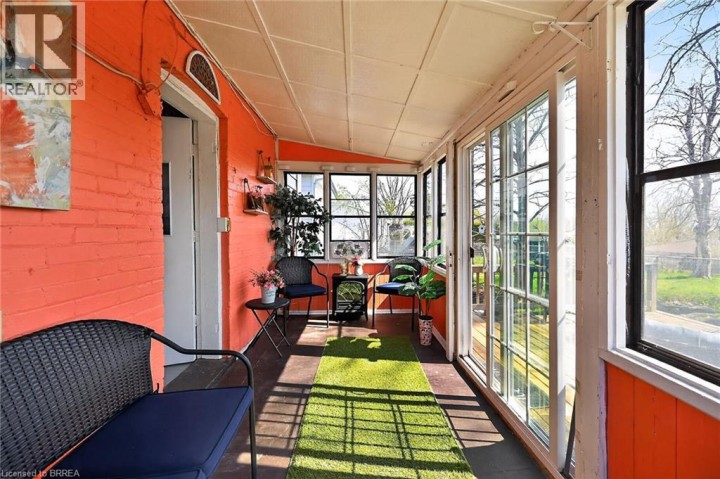 Photo 38 at 27 High Street, Terrace Hill, Brantford