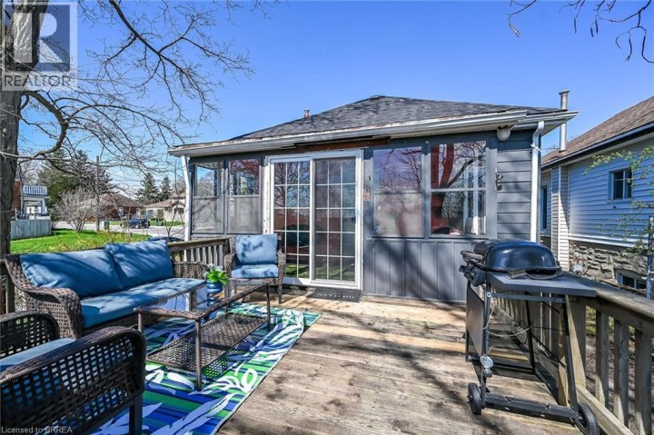 Photo 47 at 27 High Street, Terrace Hill, Brantford