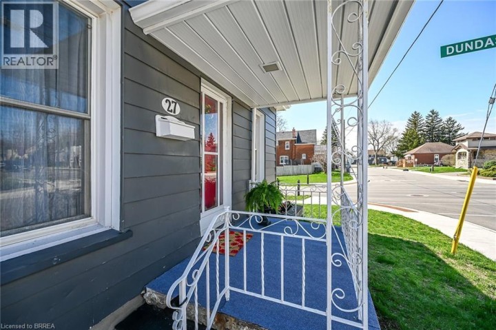 Photo 8 at 27 High Street, Terrace Hill, Brantford
