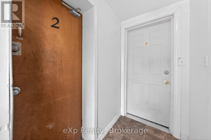 Photo 20 at 12 Fleet Street, Brantford