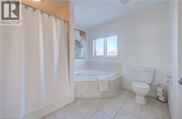 Photo 30 at 169 Falconridge Drive, Lexington / Lincoln Village, Kitchener