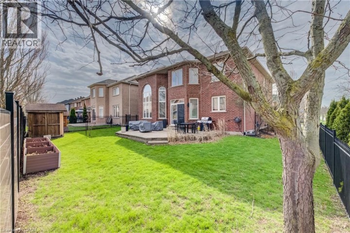 Photo 39 at 169 Falconridge Drive, Lexington / Lincoln Village, Kitchener