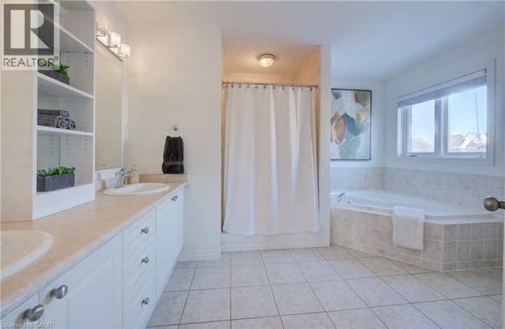 Photo 29 at 169 Falconridge Drive, Lexington / Lincoln Village, Kitchener