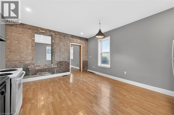 Photo 12 at 12 Fleet Street, North Ward, Brantford