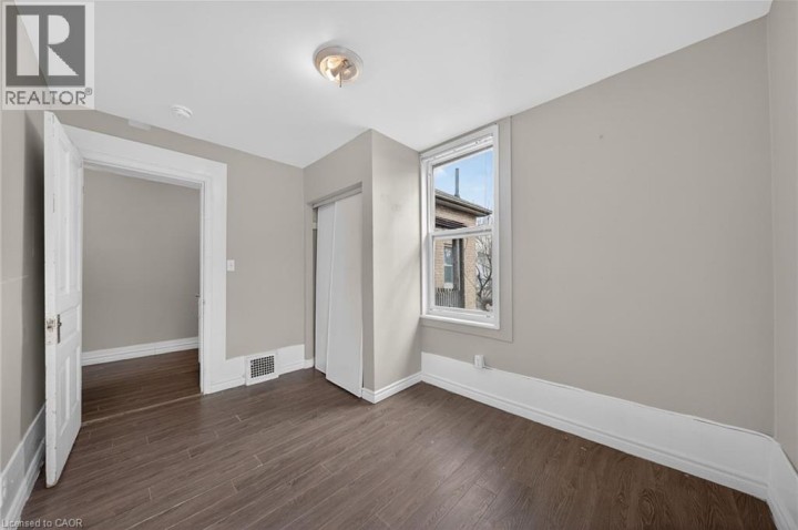 Photo 25 at 12 Fleet Street, North Ward, Brantford