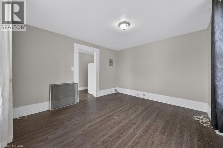 Photo 28 at 12 Fleet Street, North Ward, Brantford