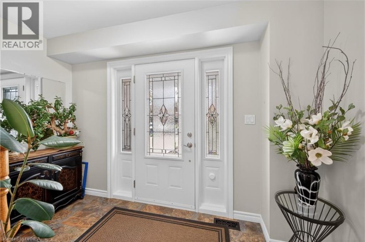 Photo 5 at 6 Winter Way, Beckett, Brantford