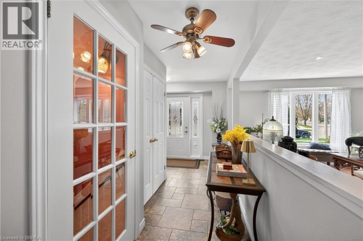 Photo 7 at 6 Winter Way, Beckett, Brantford