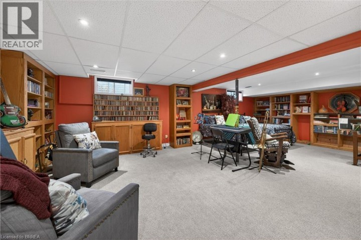 Photo 34 at 6 Winter Way, Beckett, Brantford