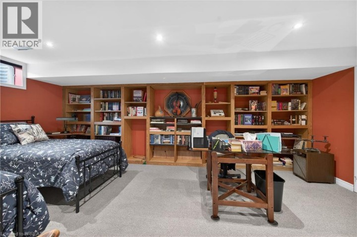 Photo 38 at 6 Winter Way, Beckett, Brantford