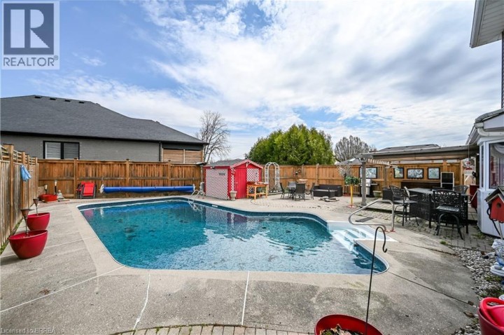 Photo 50 at 6 Winter Way, Beckett, Brantford