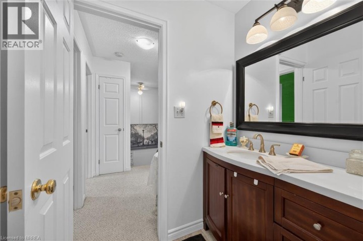 Photo 32 at 6 Winter Way, Beckett, Brantford