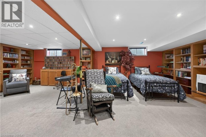 Photo 36 at 6 Winter Way, Beckett, Brantford