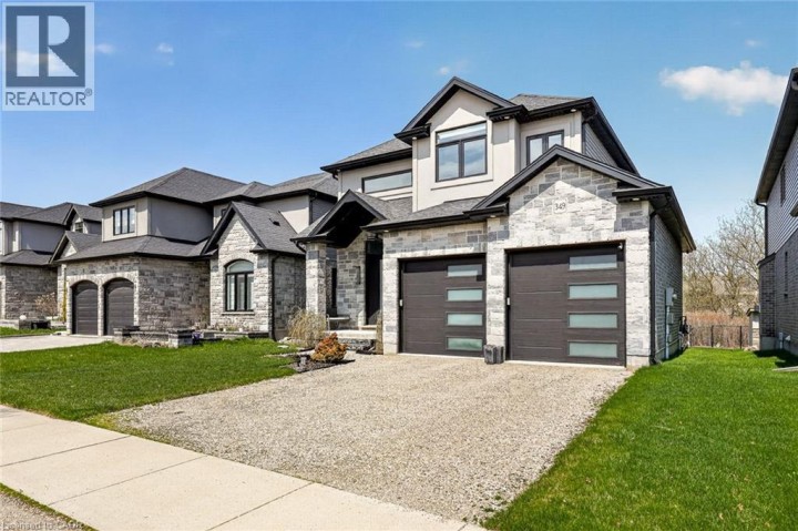 Photo 3 at 349 Masters Drive, Woodstock - North, Woodstock