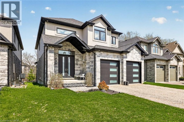 Photo 5 at 349 Masters Drive, Woodstock - North, Woodstock
